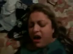 An very emotional and chubby amateur wife got fucked missionary style.